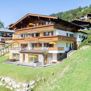 Schoene Aussicht Apartmán Saalbach-Hinterglemm