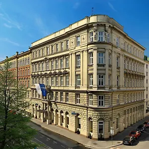 Отель Bellevue