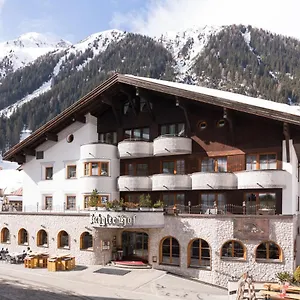 Alpenhotel Ischglerhof Hotel Ischgl